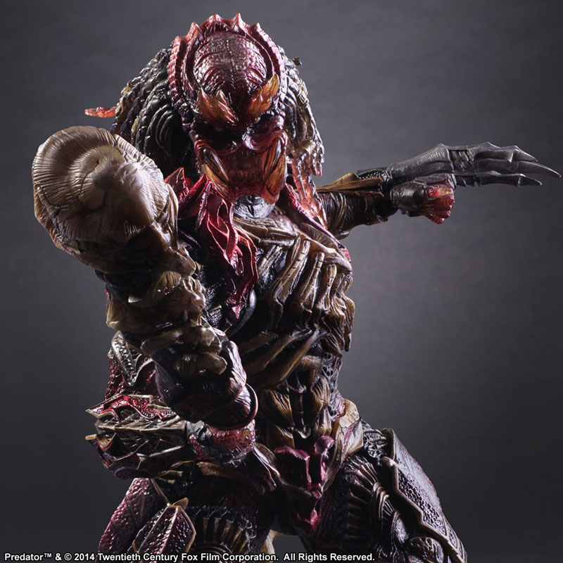 Illustration for article titled This Petrifying Predator Figure Looks Like It Could Rip Your Face Off